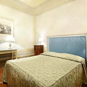 Amalia Firenze