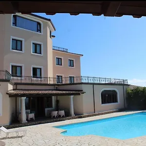 Le Tre Rose Hotel Bono (Sassari)