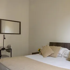 Homelink - Charlotte Maison d'hôtes