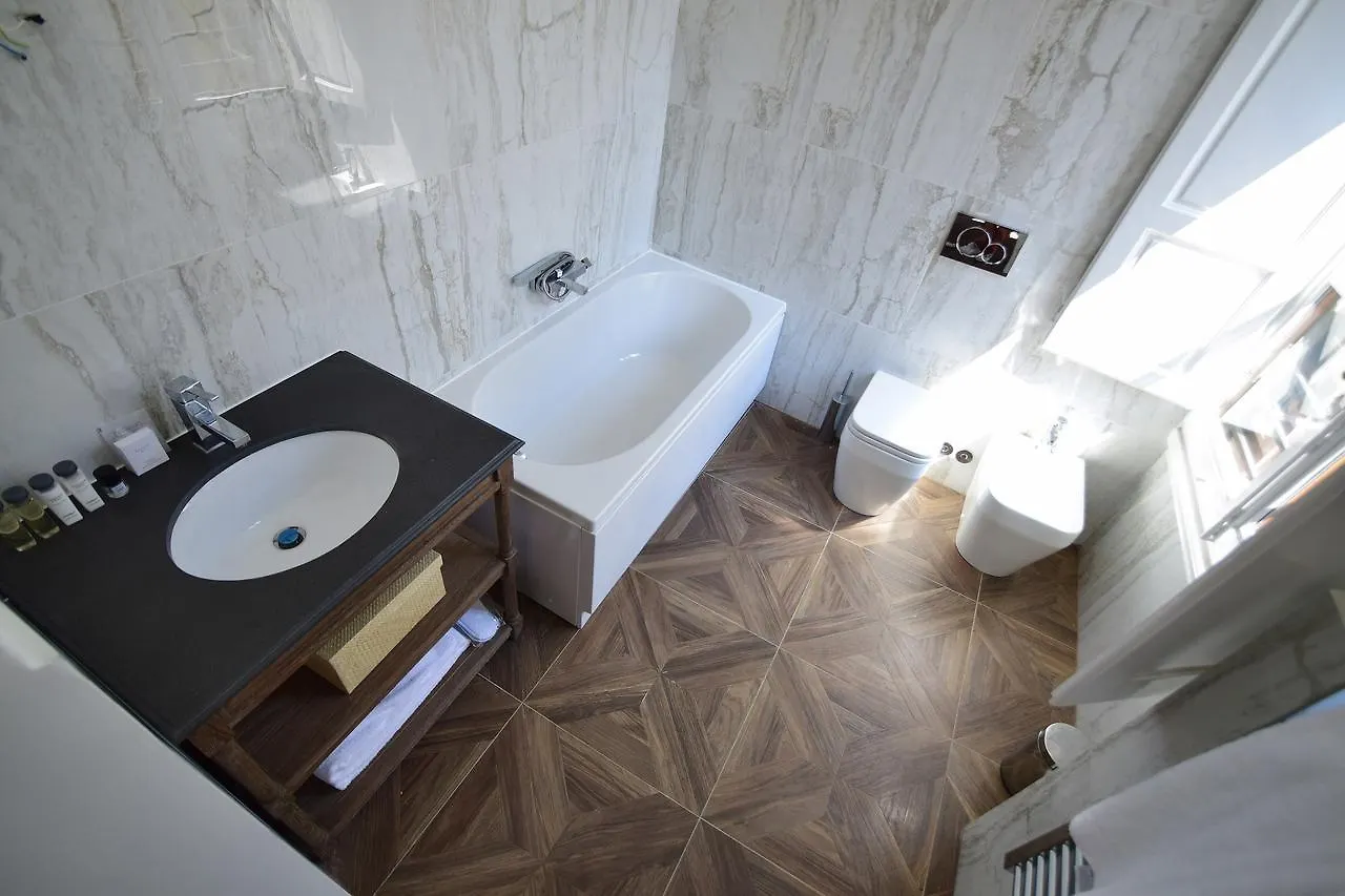 ** Bed & Breakfast Kf Deluxe B&B Florence Italy